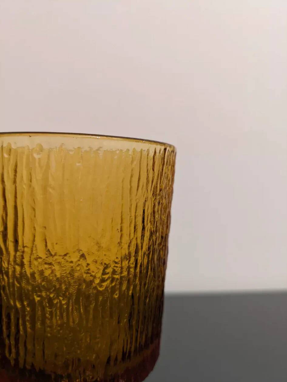 Set of 11 orange glasses