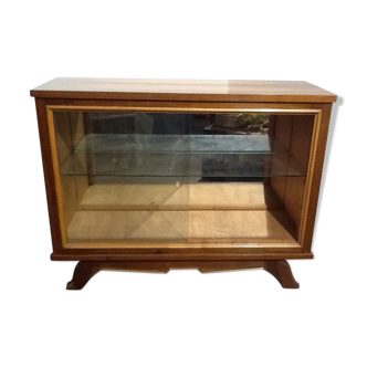 Storage cabinet