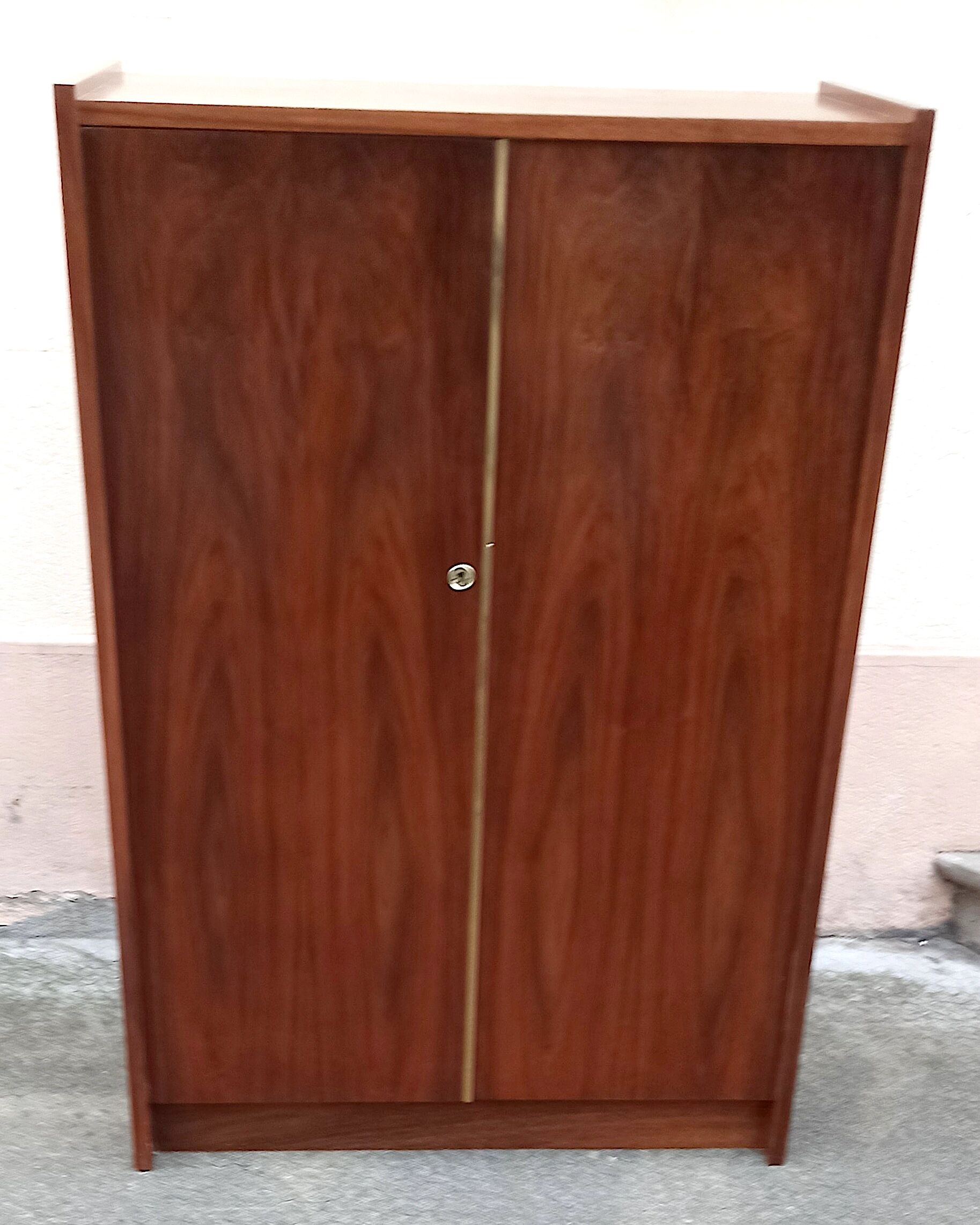 Wardrobe 60