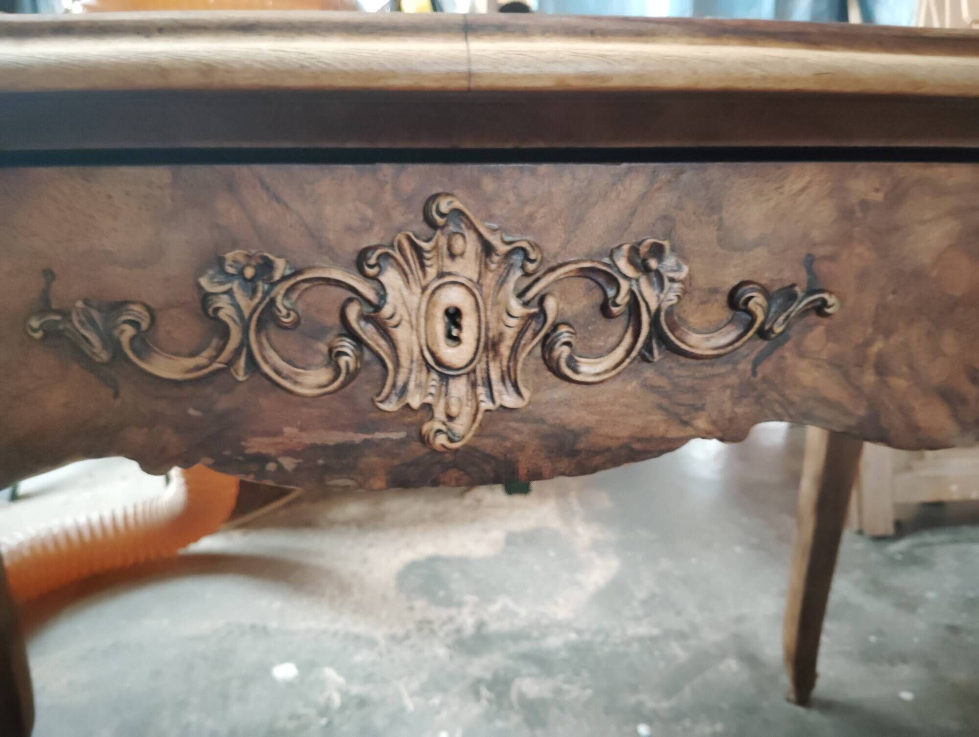 Louis XV desk with walnut burl.