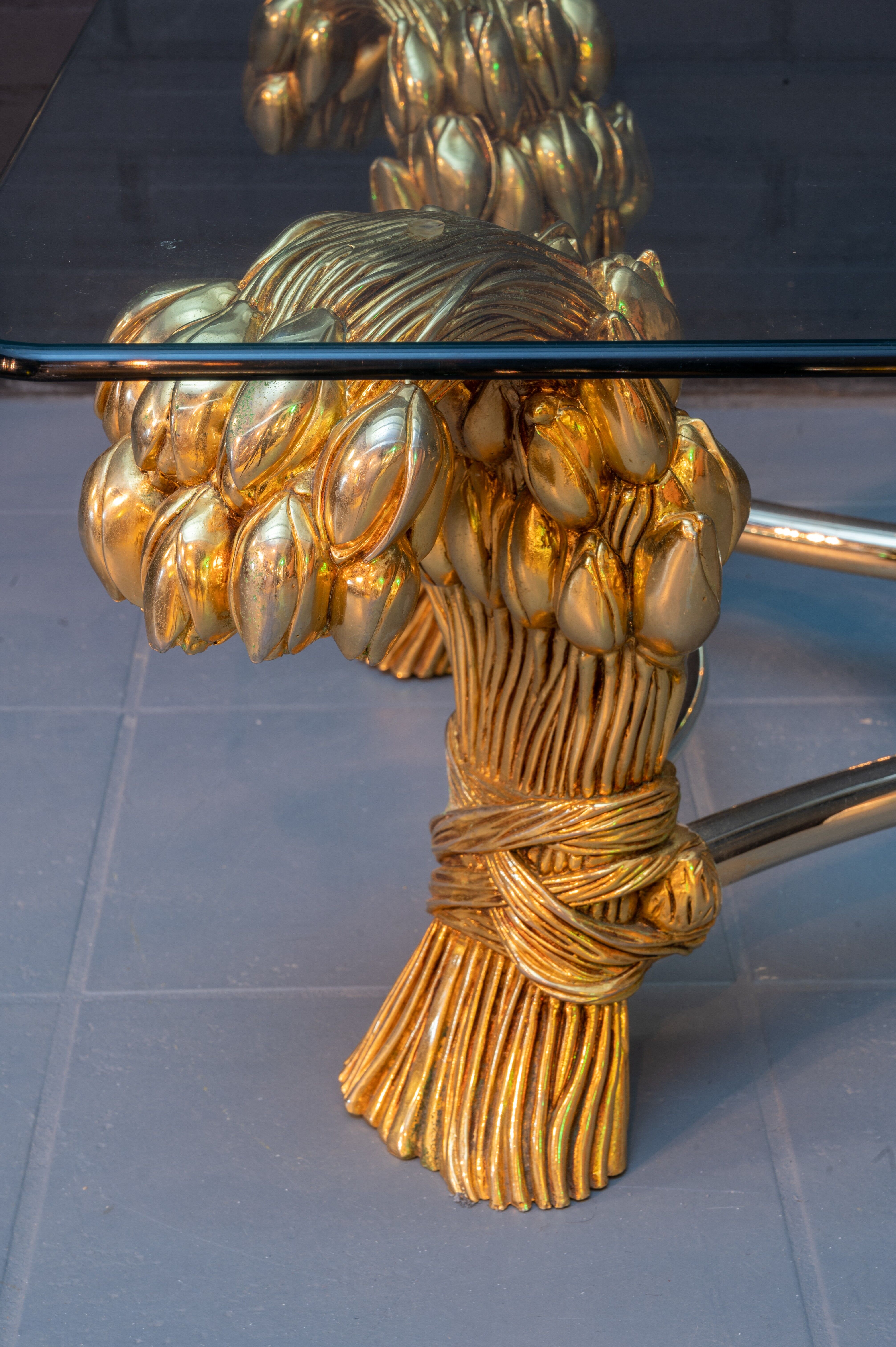 Vintage tulip coffee table, 1970