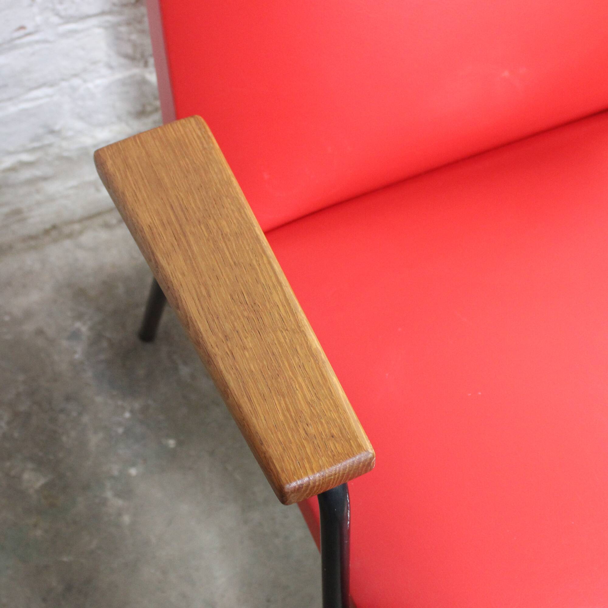 Fauteuil moderniste Robert par Pierre Guariche pour Meurop 1962