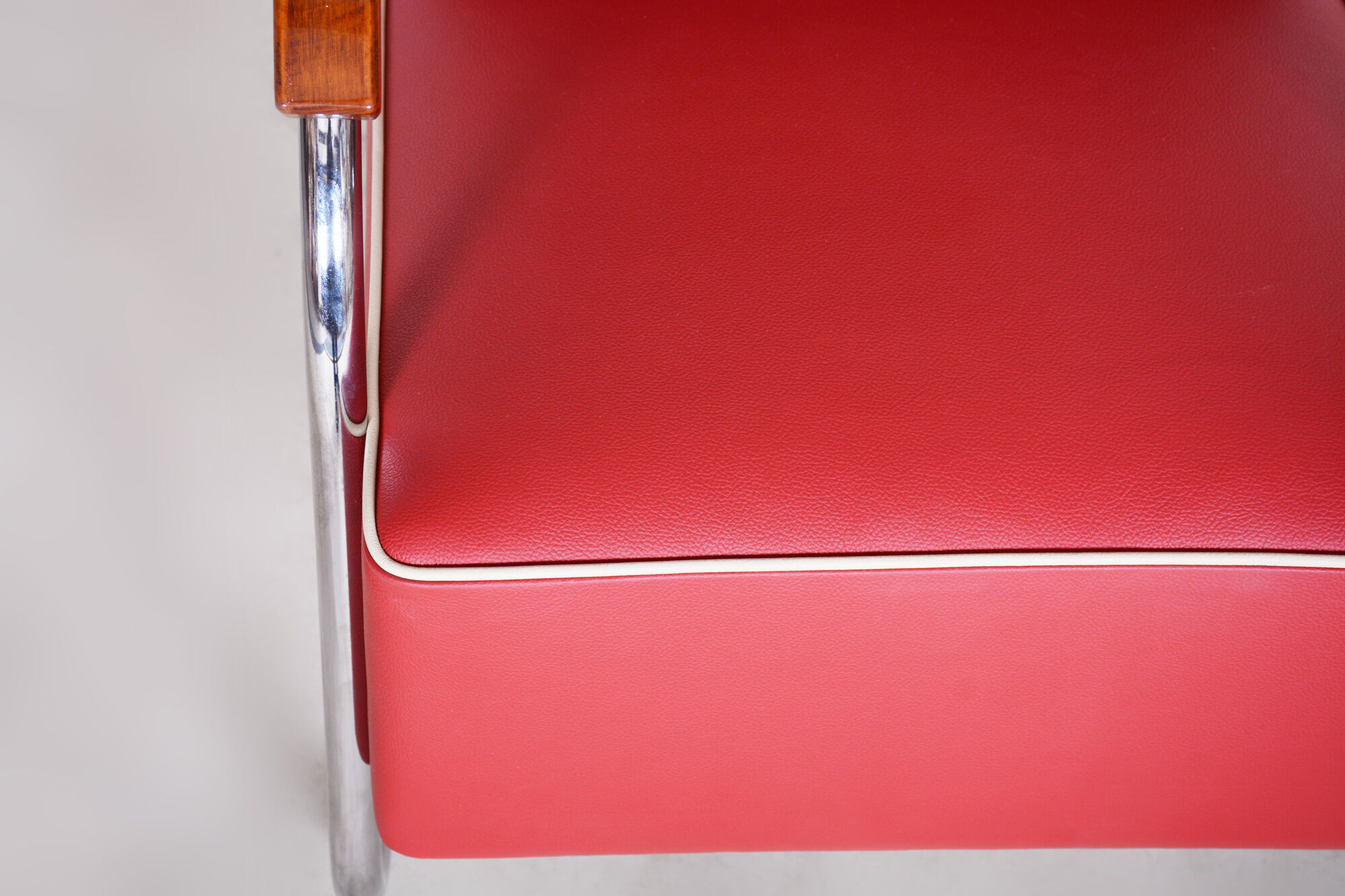 Red Mucke Melder armchair - 1930s Czechia