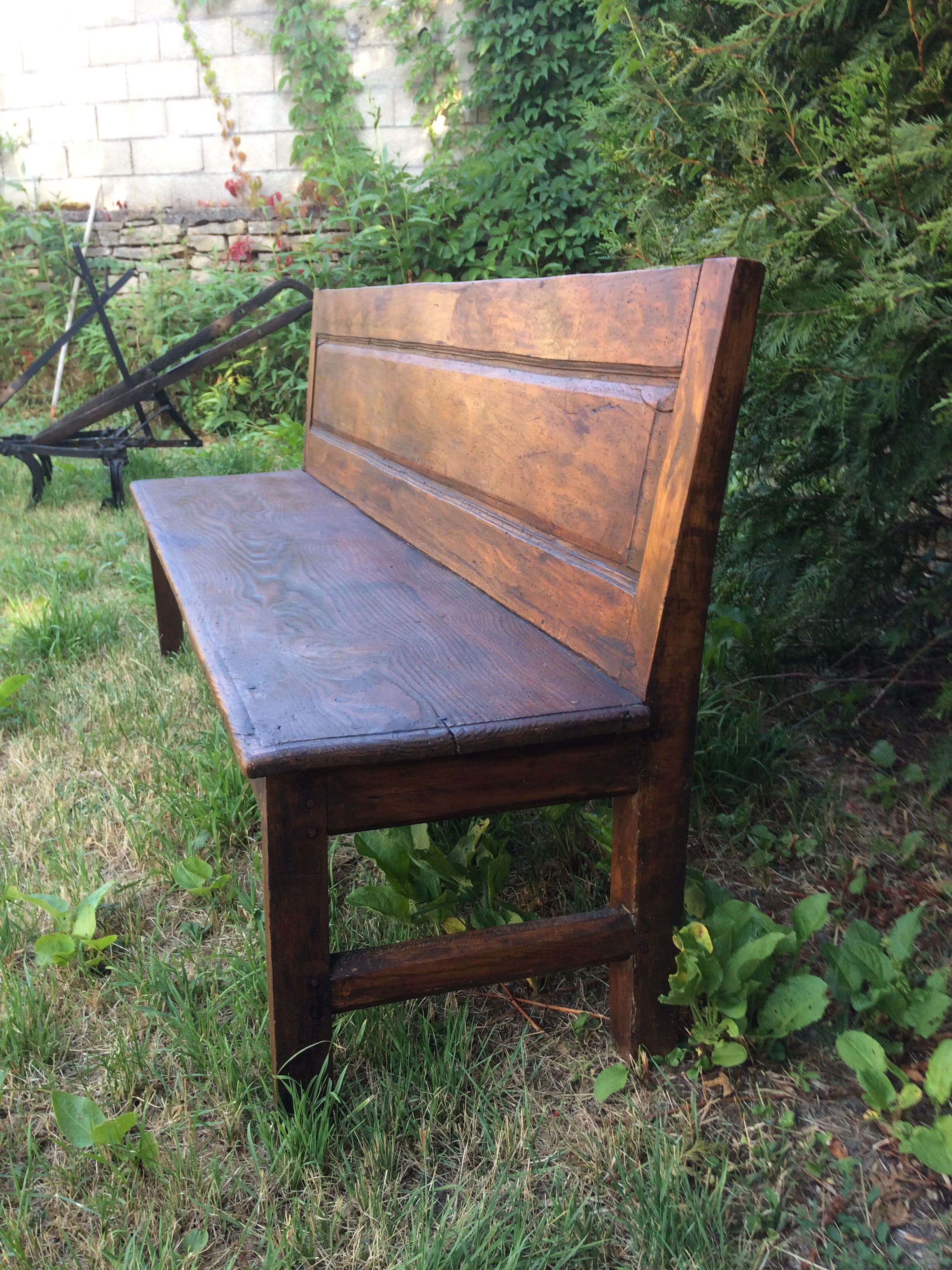Farm bench