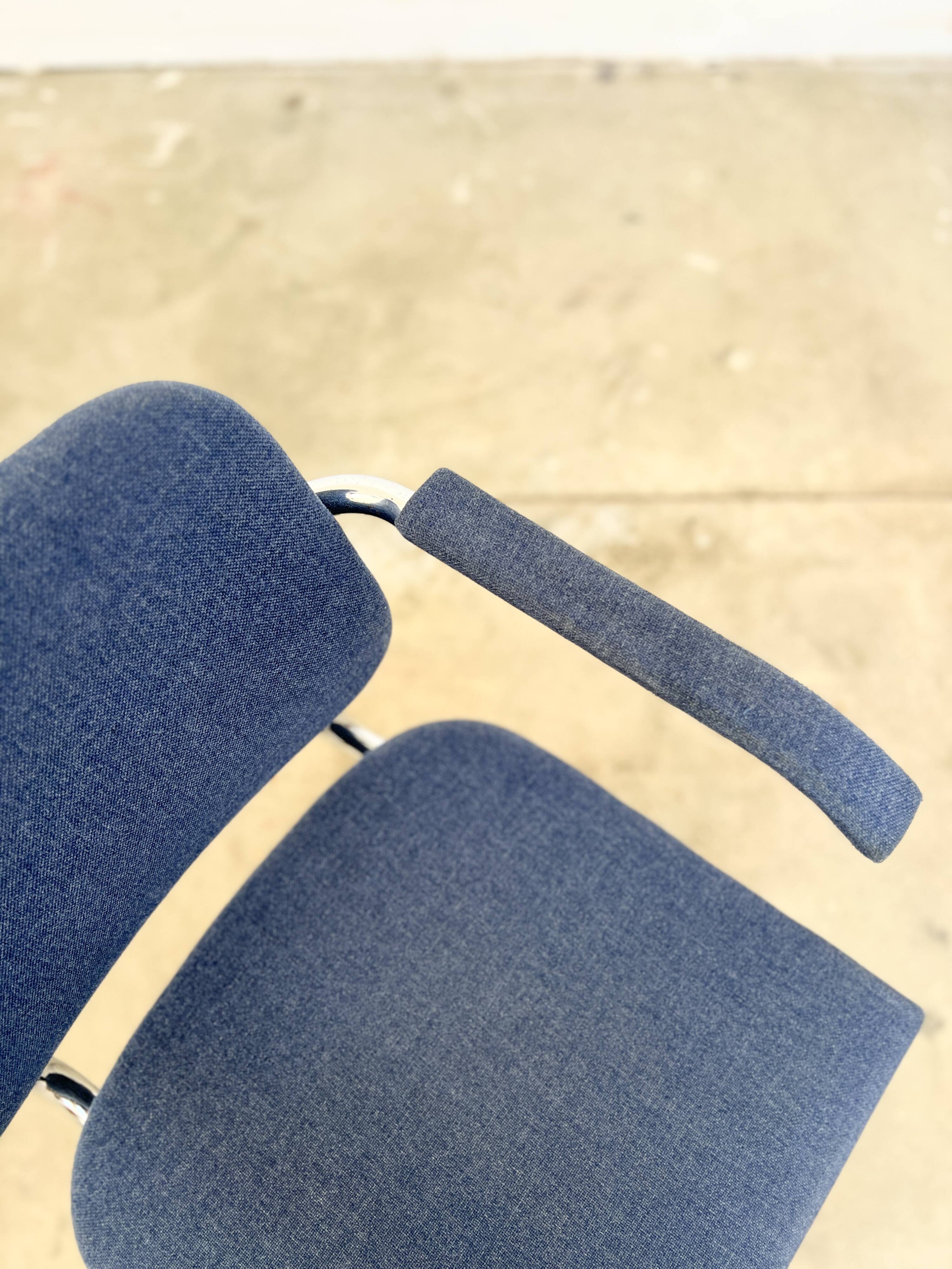 Paire fauteuils Marcel Breuer B64 Knoll tissu bleu