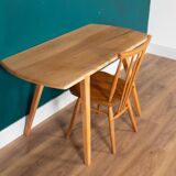 Bureau et chaise de table pour enfants Ercol Windsor sur mesure blonde