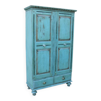 Indian cabinet in wood