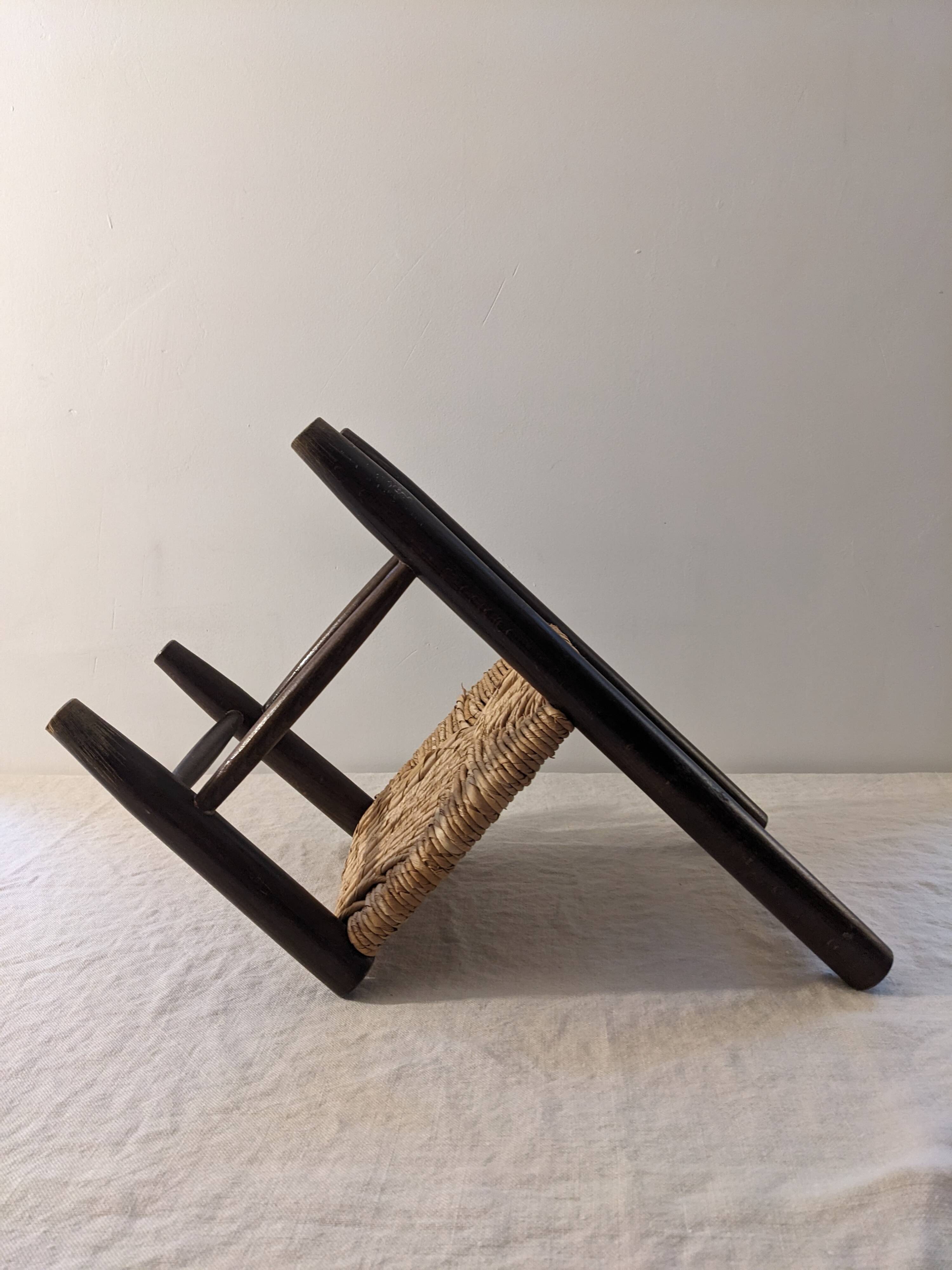 Straw chair for children