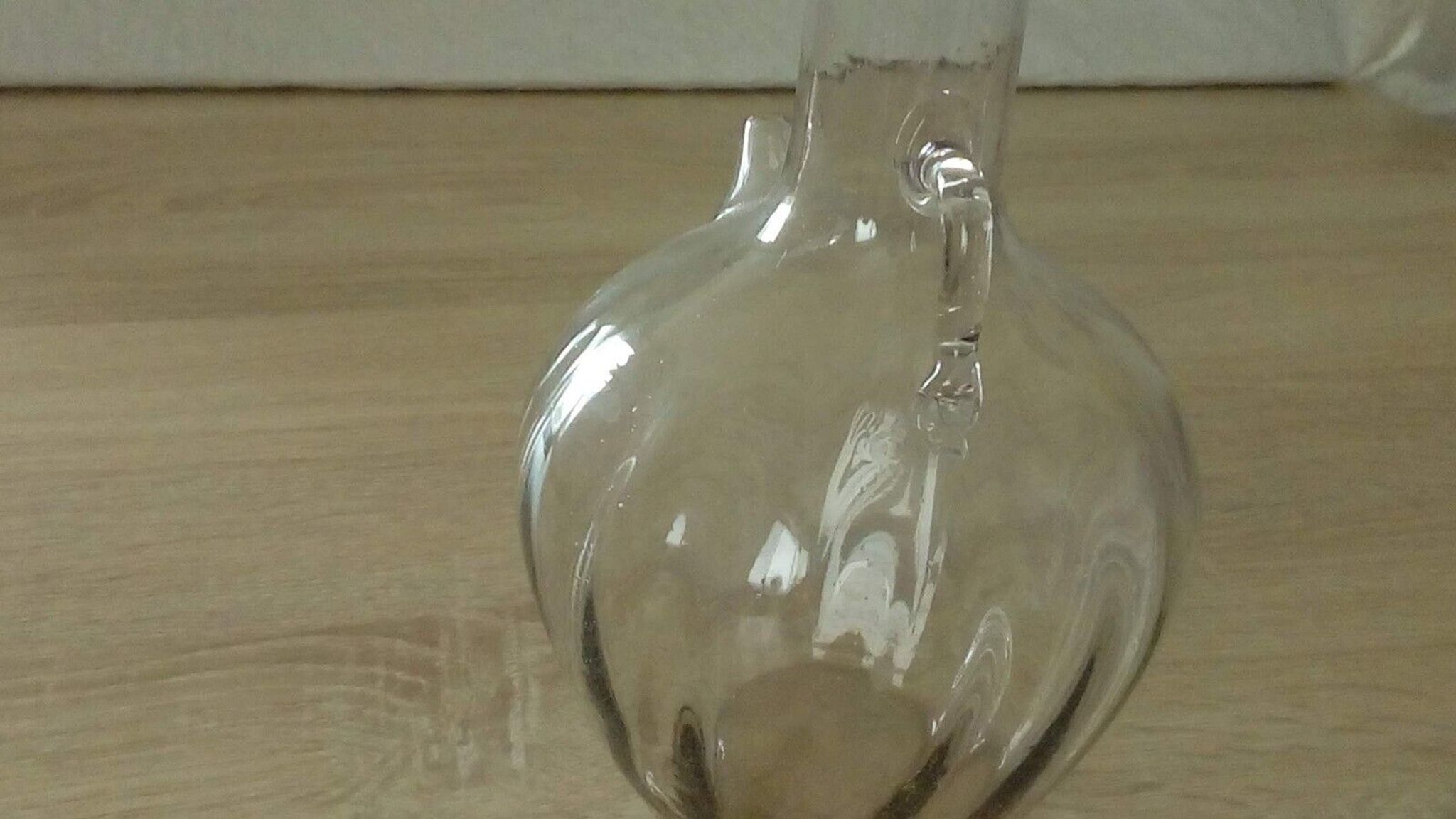 Fine crystal carafe, 18th to early 19th century, no. 2.