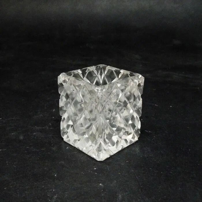 L1k crystal toothpick holder in art deco style