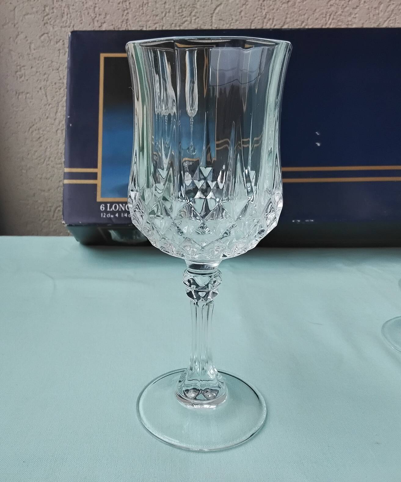 6 crystal stem glasses