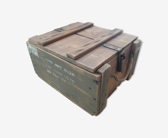 Ancienne caisse militaire rénovée