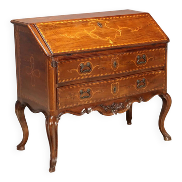 Antique baroque secretary cabinet with a drop-down front in walnut and maple, Italy, 18th century.