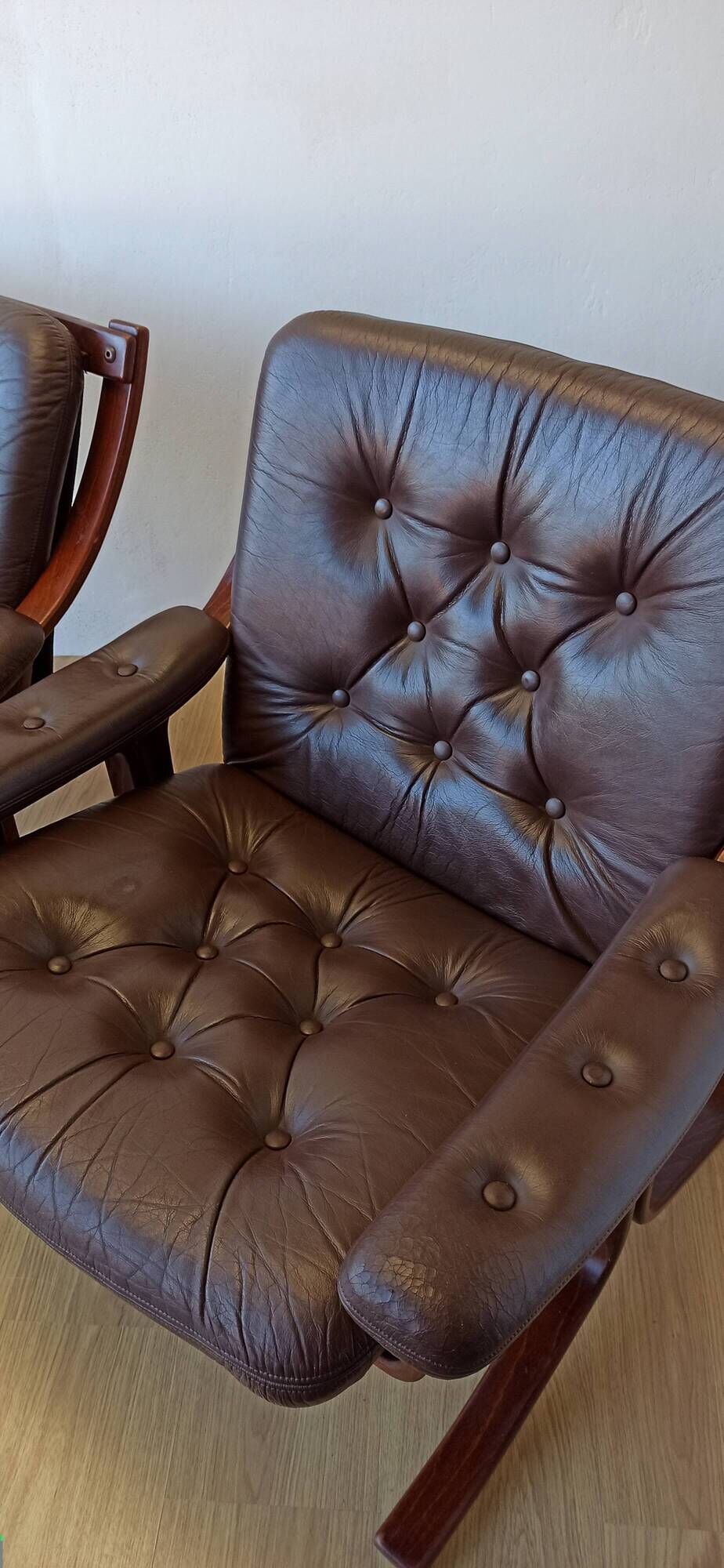 Norwegian Easy Chairs in Leather by Jon Hjortdal, Velledalen. Set of 2.