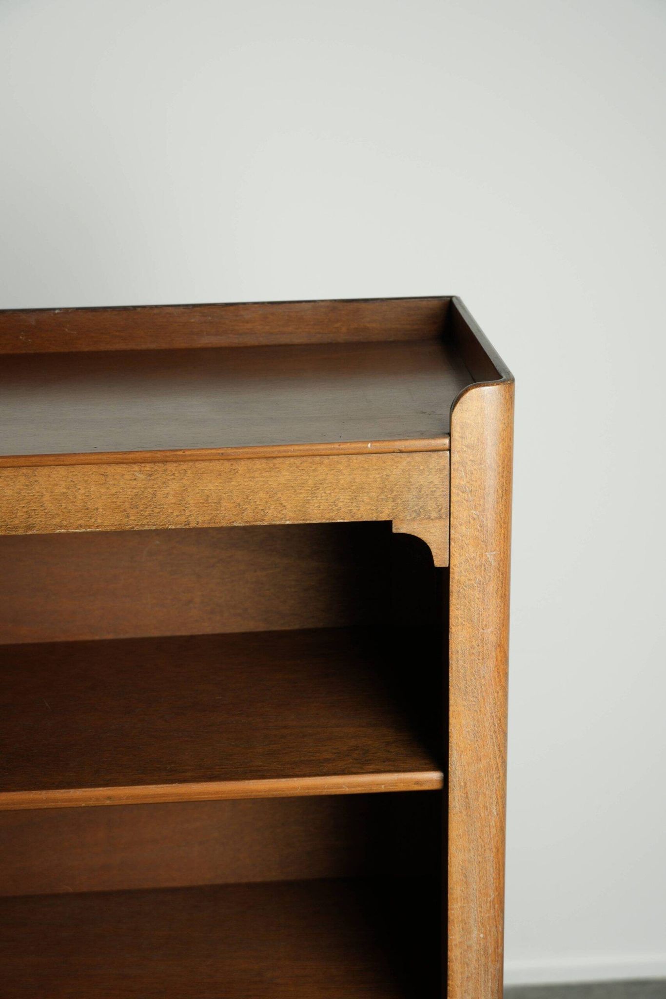 Ensemble de deux bibliothèques/étagères anglaises antiques du 19e siècle.
