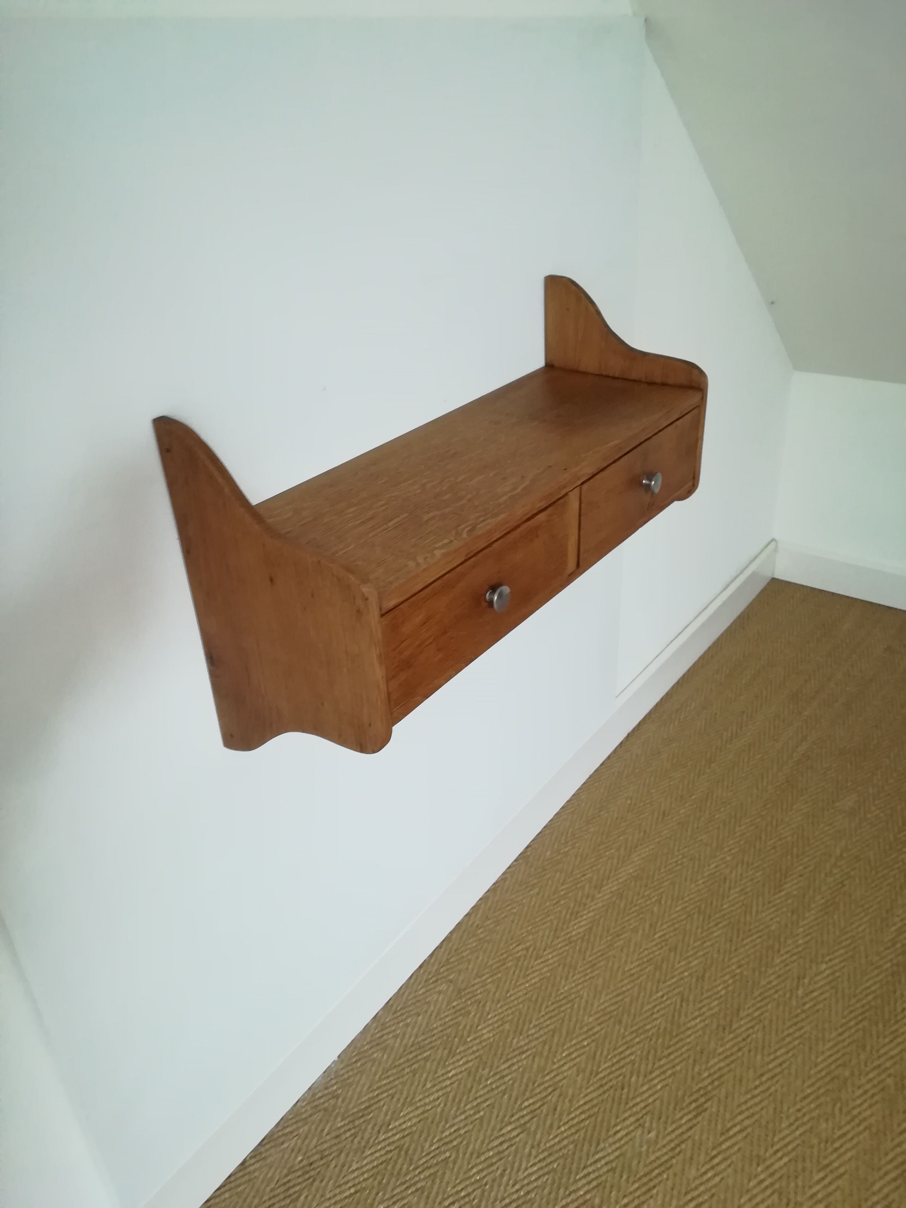 Wall console
