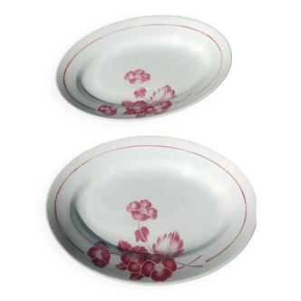 Deux grands plats de service en demi-porcelaine Saint Amand modèle edmont