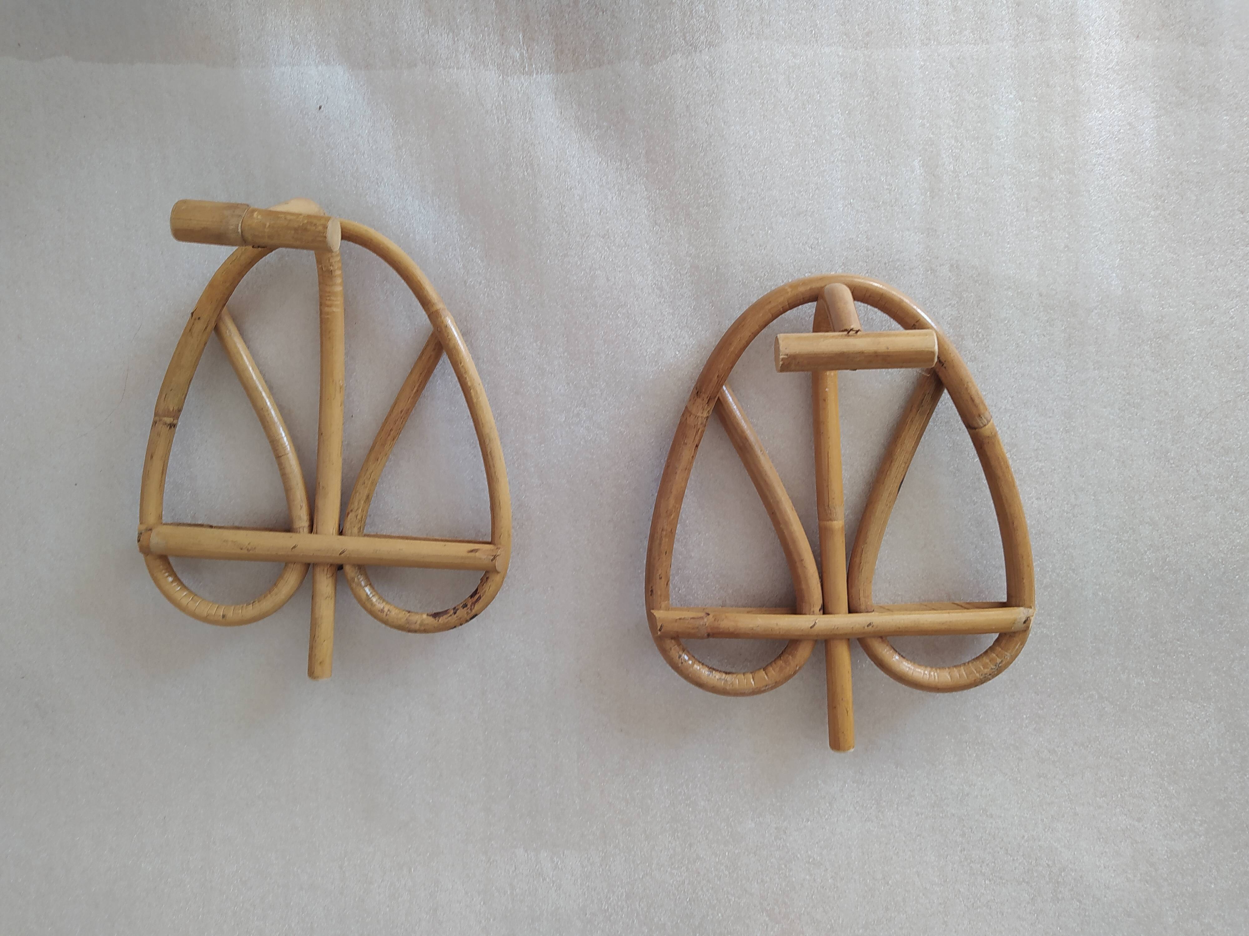 Pair of bamboo patère