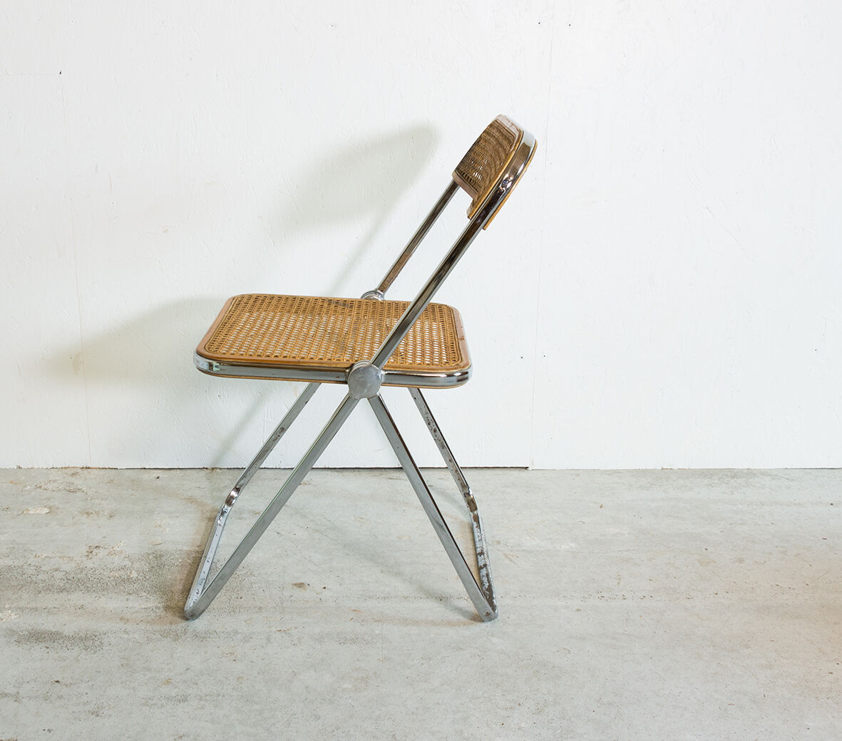 Castelli plia chair by Giancarlo Piretti