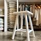 Tabouret en bois blanc