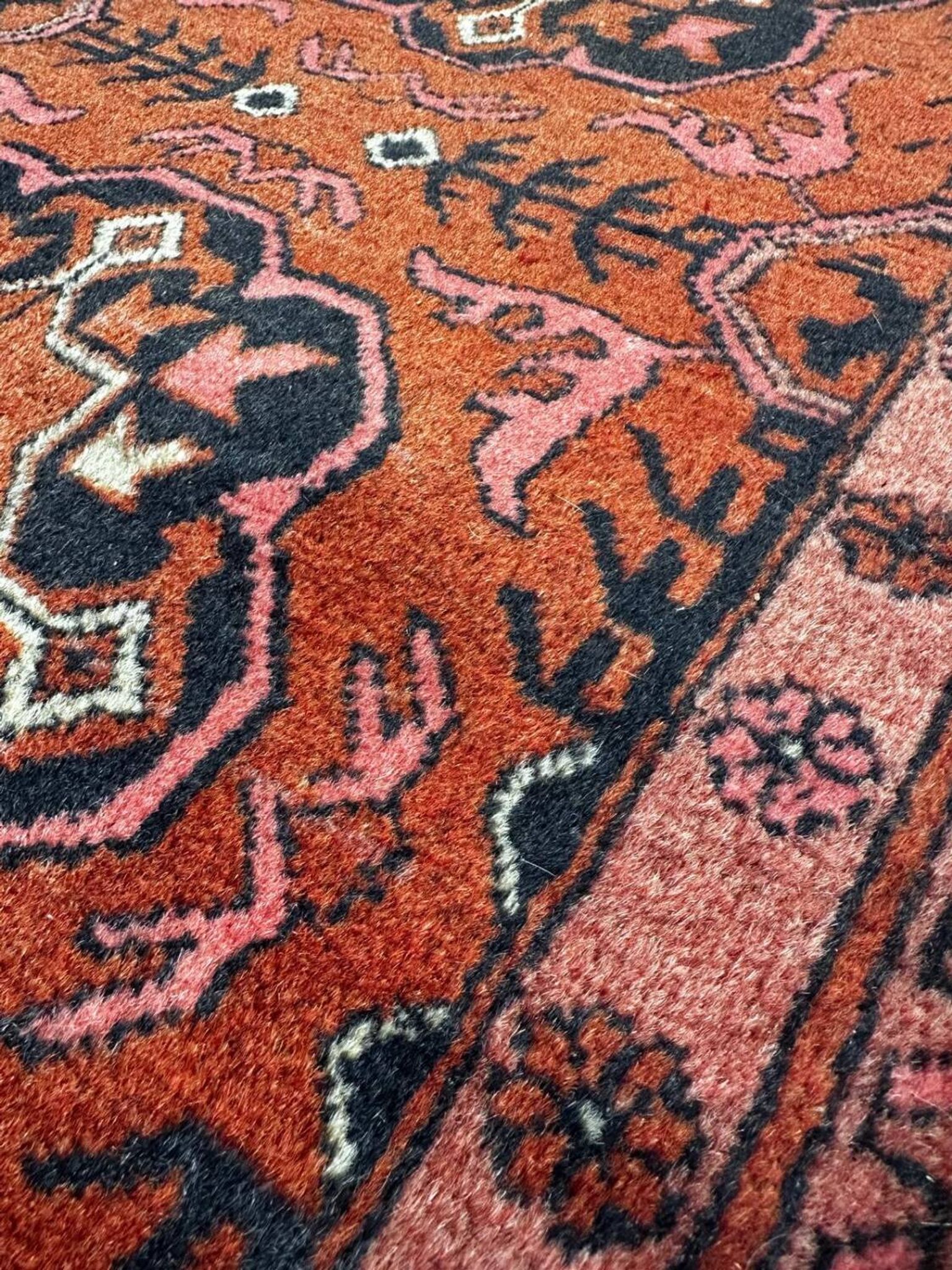 Tapis persan fait main
