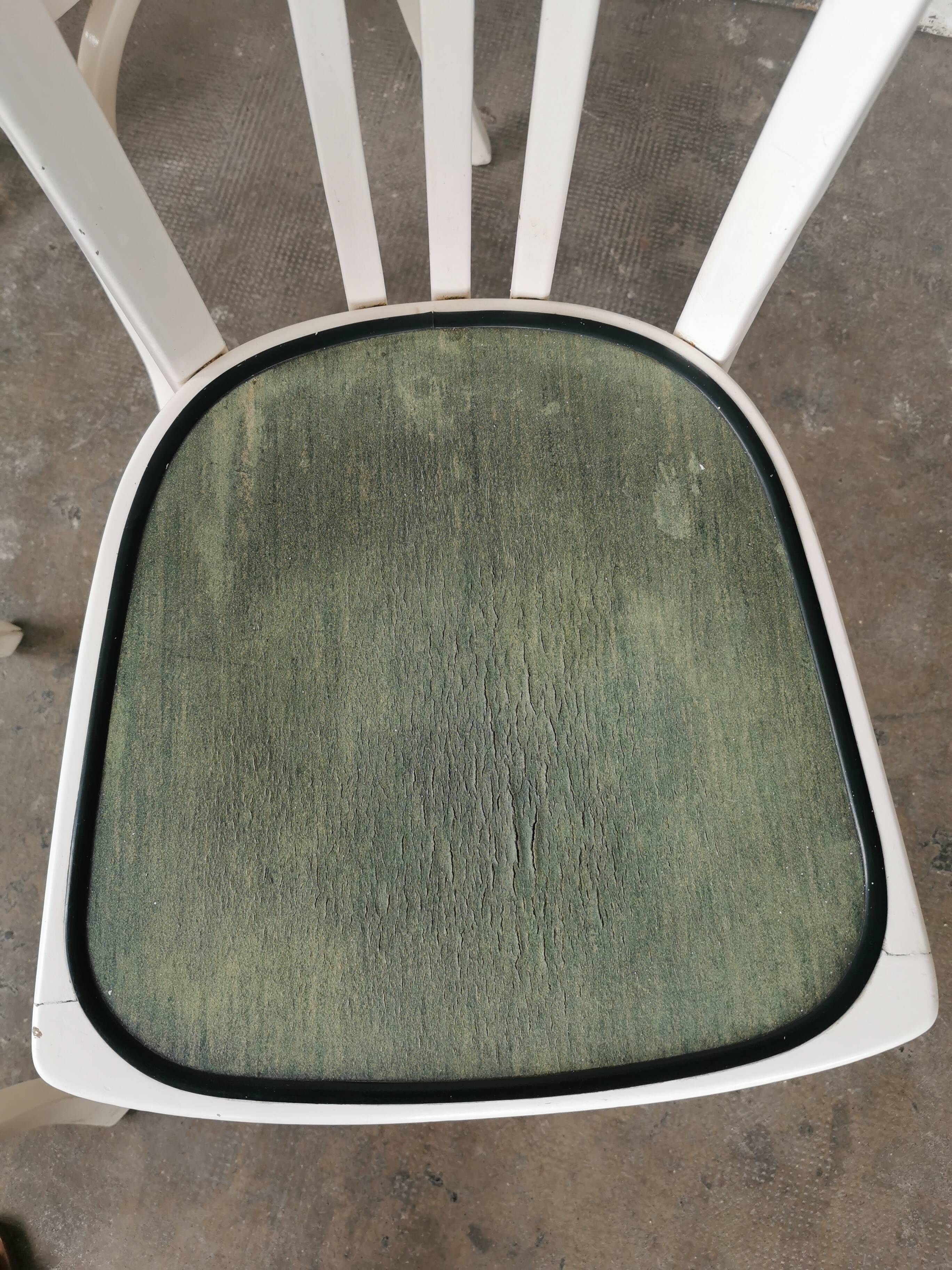 Set de 6 chaises bistrot blanches