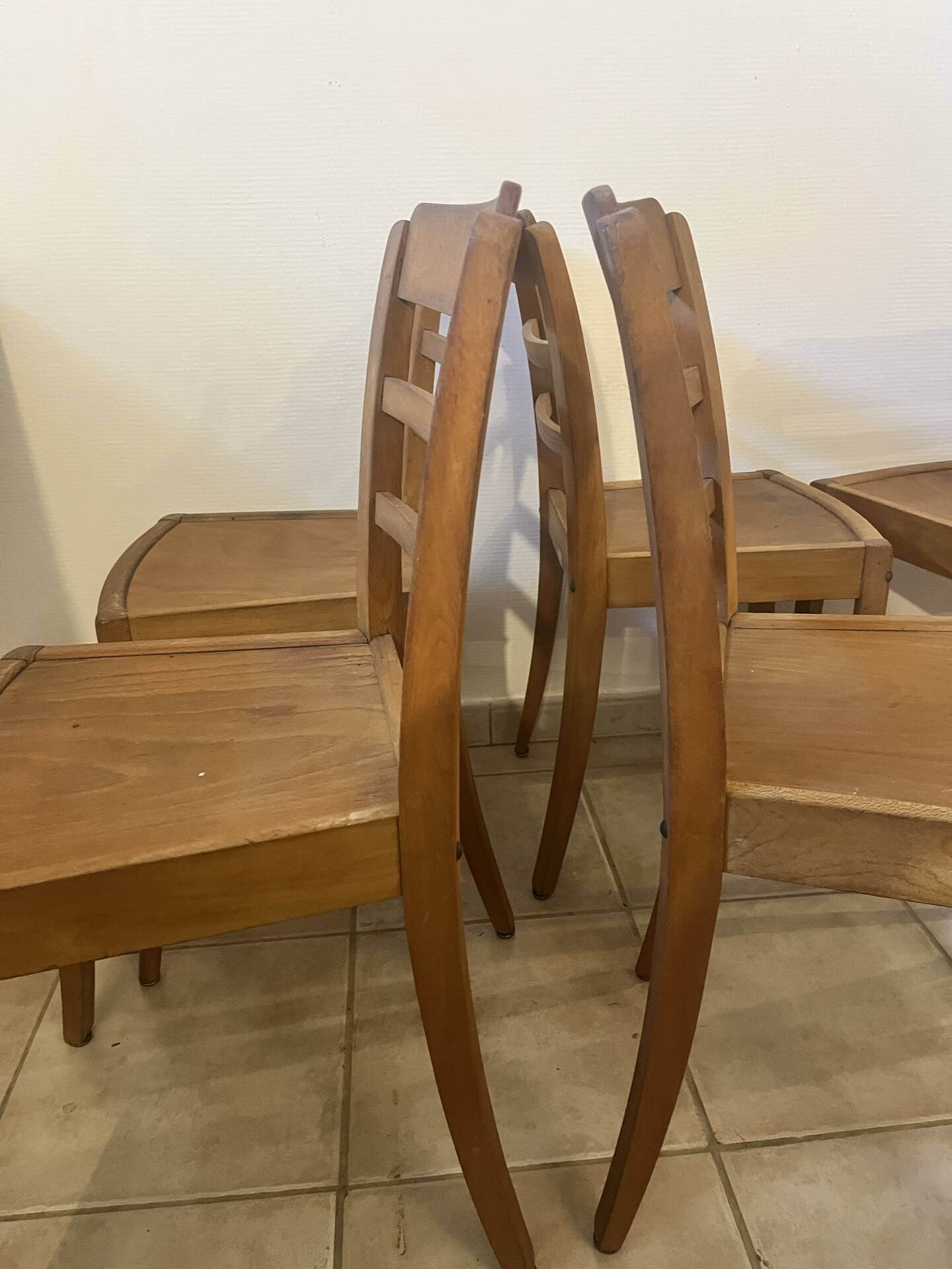 Set of 6 vintage wooden chairs — Monobloc licence assem