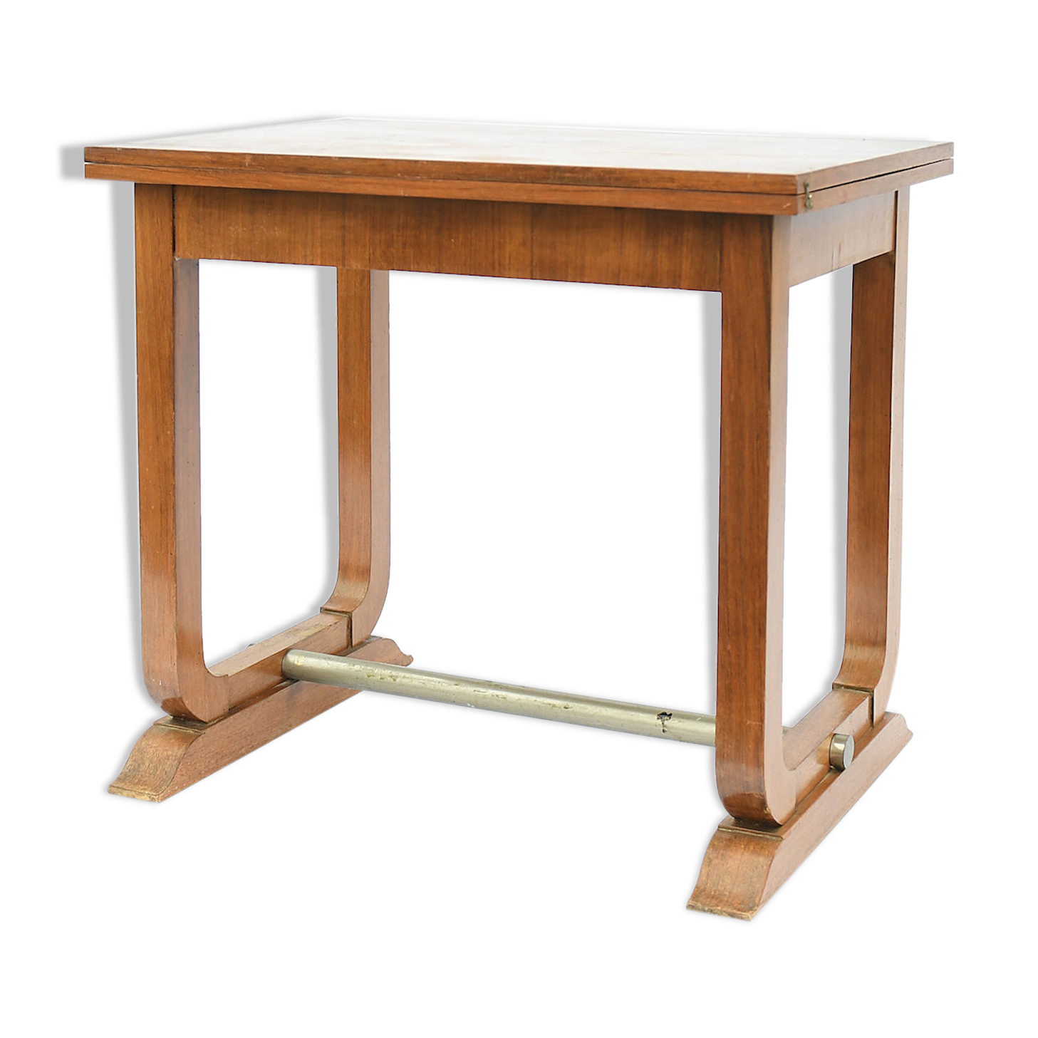 Portfolio table from the 1940s