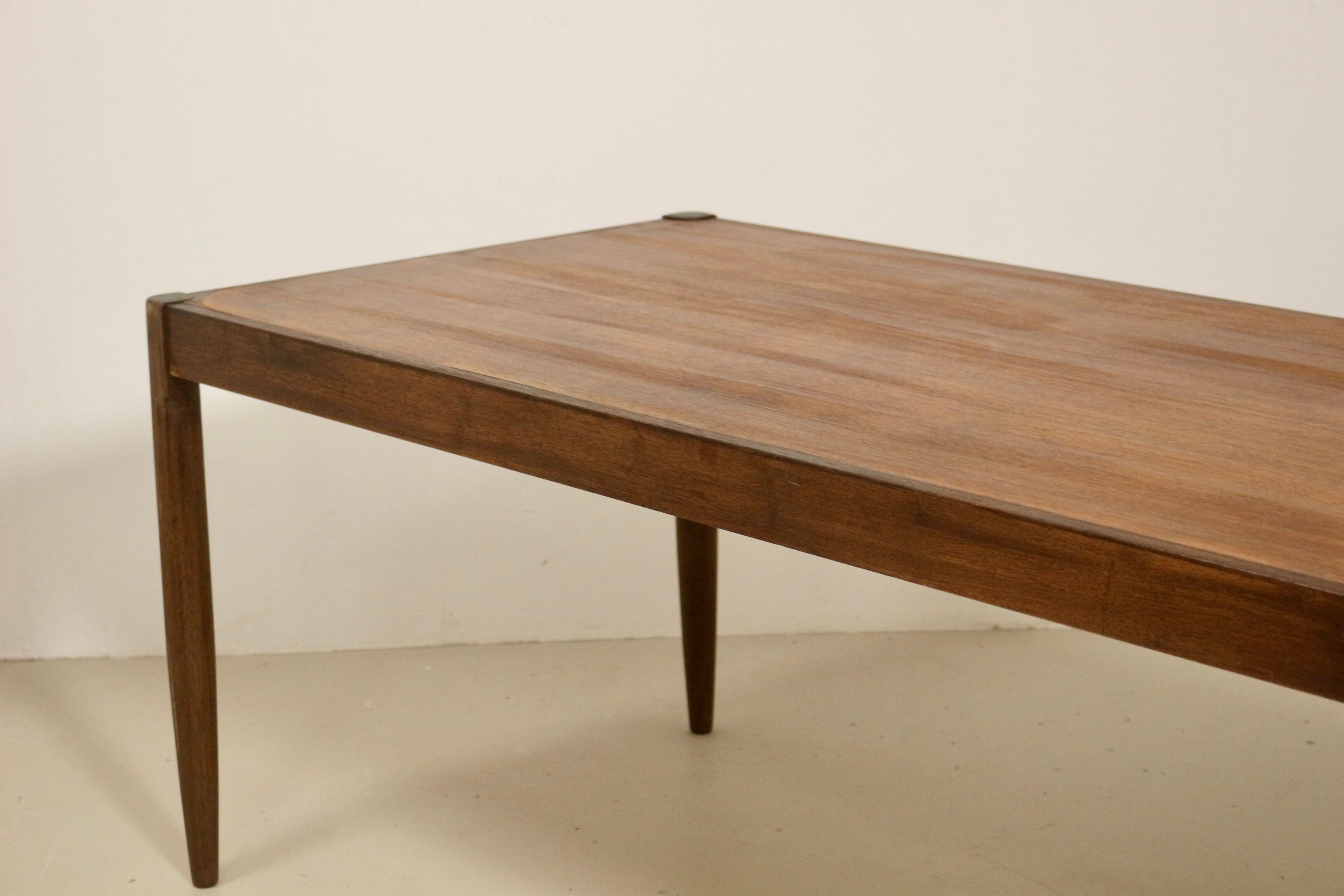 Scandinavian teak coffee table year 60 : Ref : Rosy