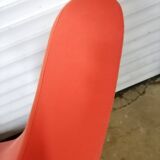 Armless chair