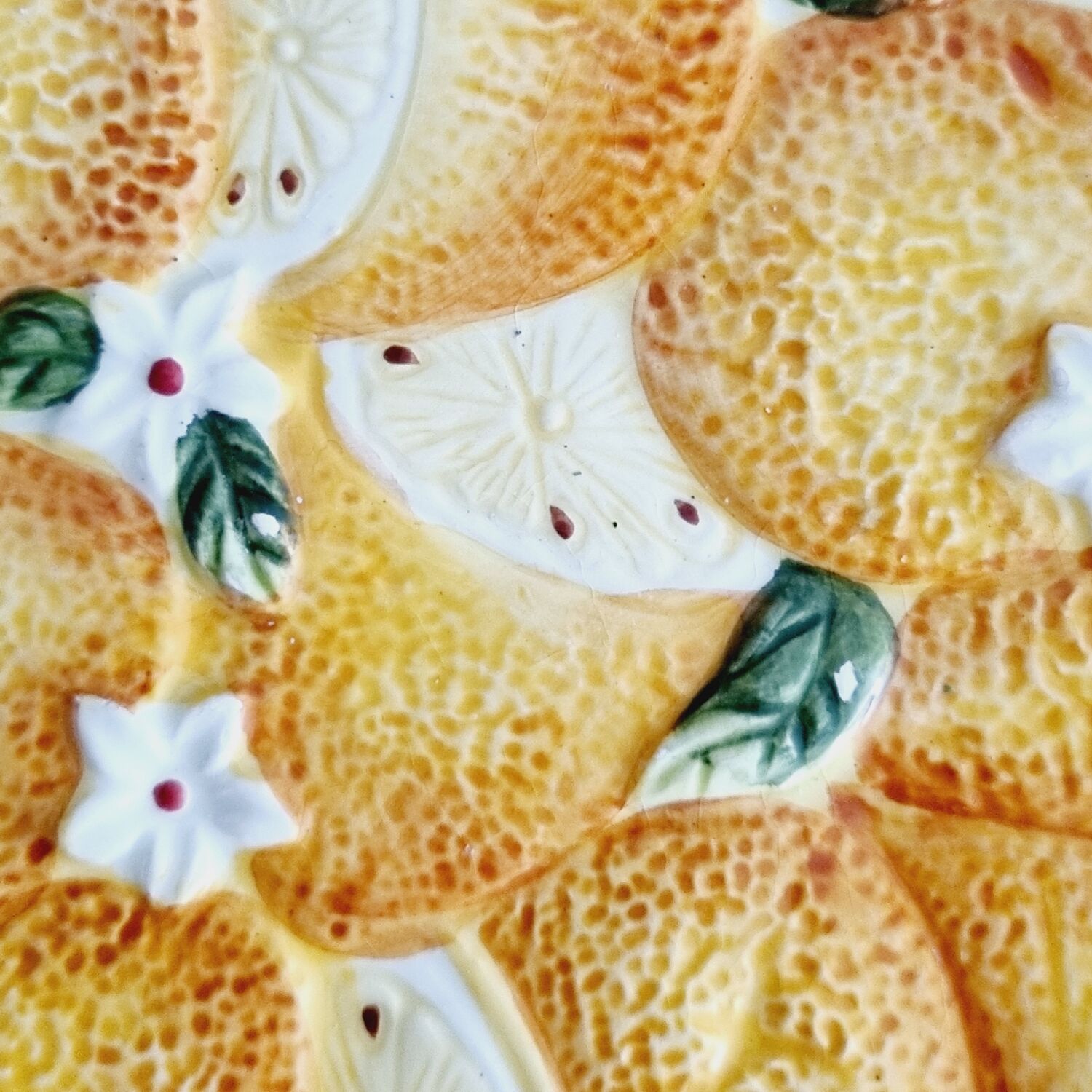 6 orange slip plates