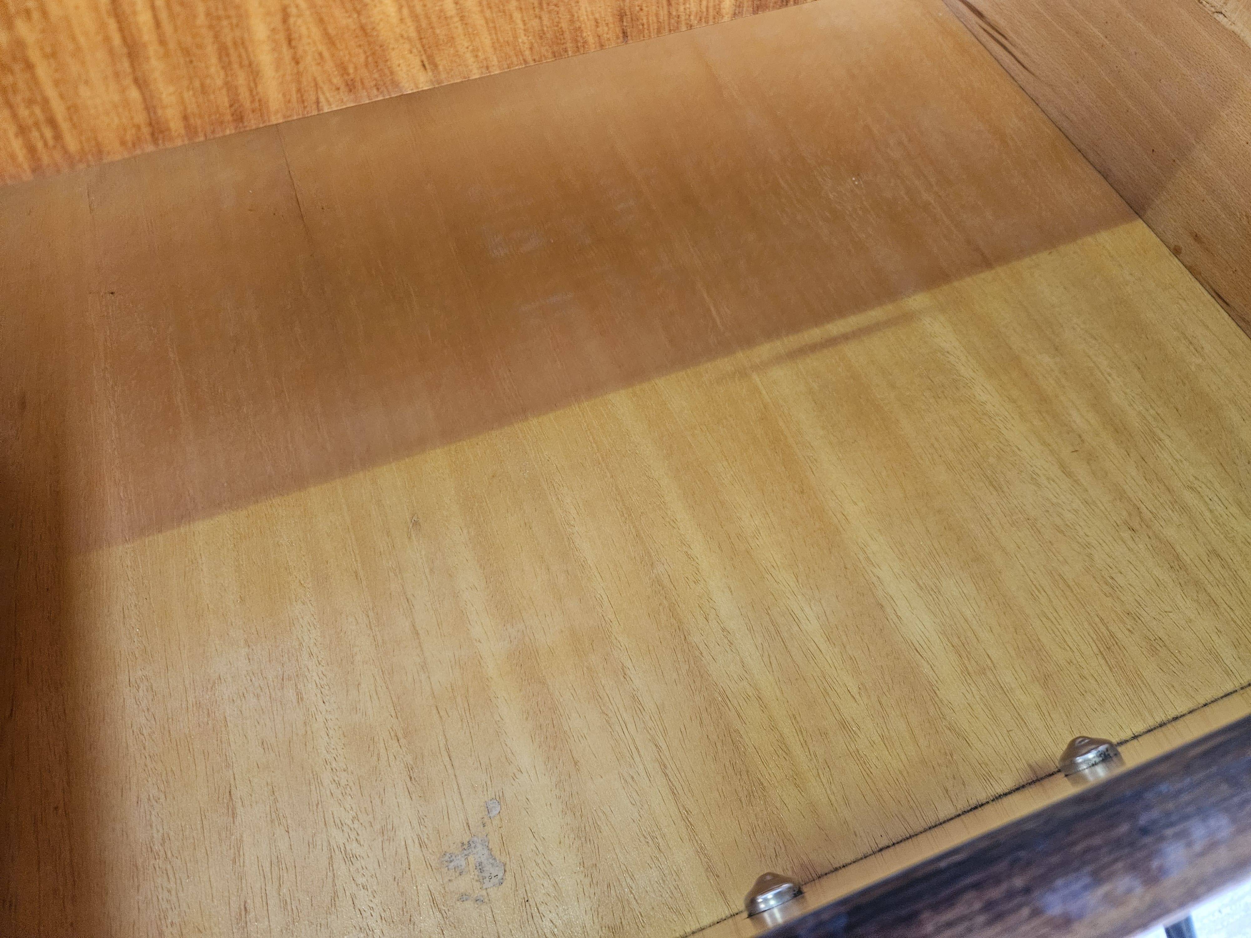 Mahogany burl chest of drawers with mirrored top