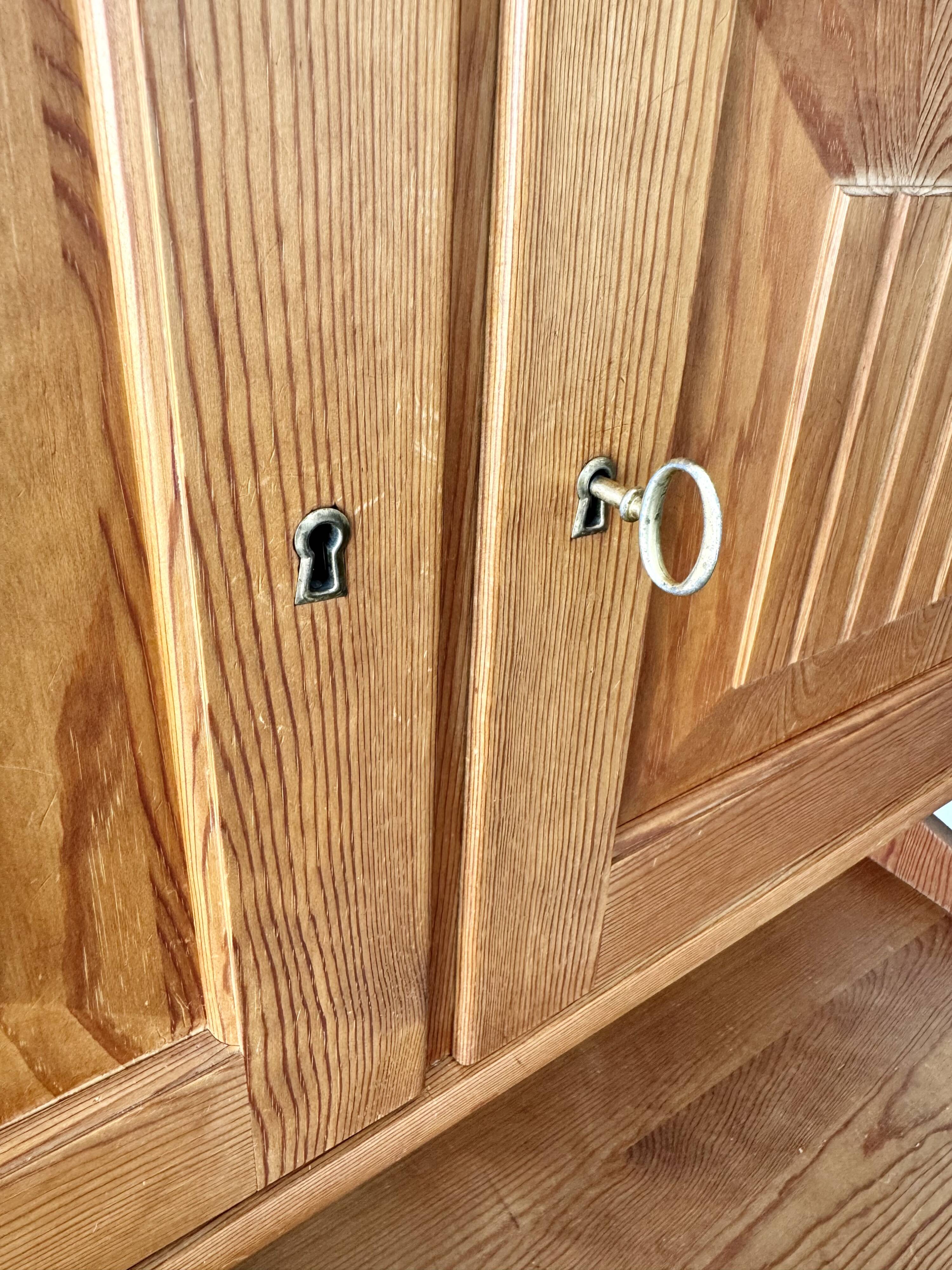 Mid Century Norwegian Pine Sideboard Cabinet by Einar Hjorthaas Møbelfabrik