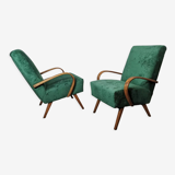 Pair of restored armchairs by Jindrich Halabala
