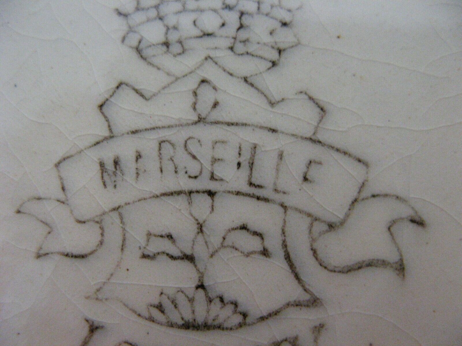 Longwy earthenware basket decorated Marseille around 1930