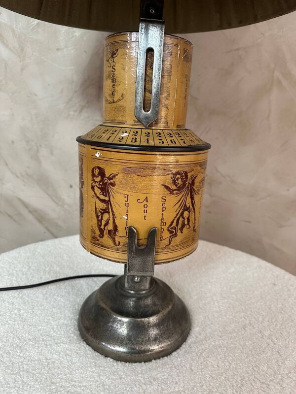 Lampe Calendrier 1920