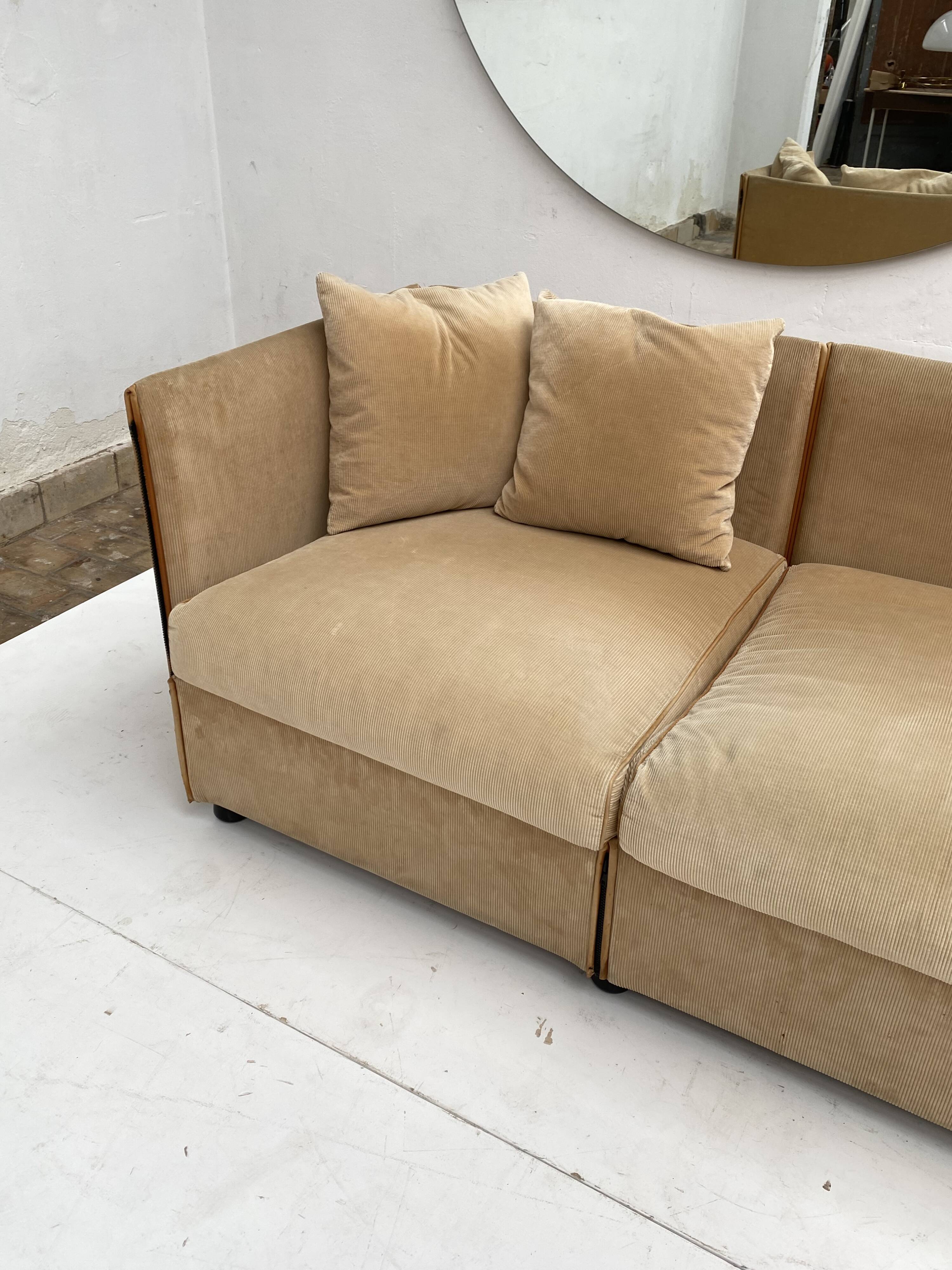 Large "Landeau" Modular Sofa by Mario Bellini for Cassina, 1970's