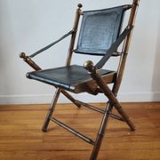 Paire de chaises pliantes safari  en cuir 1970-80