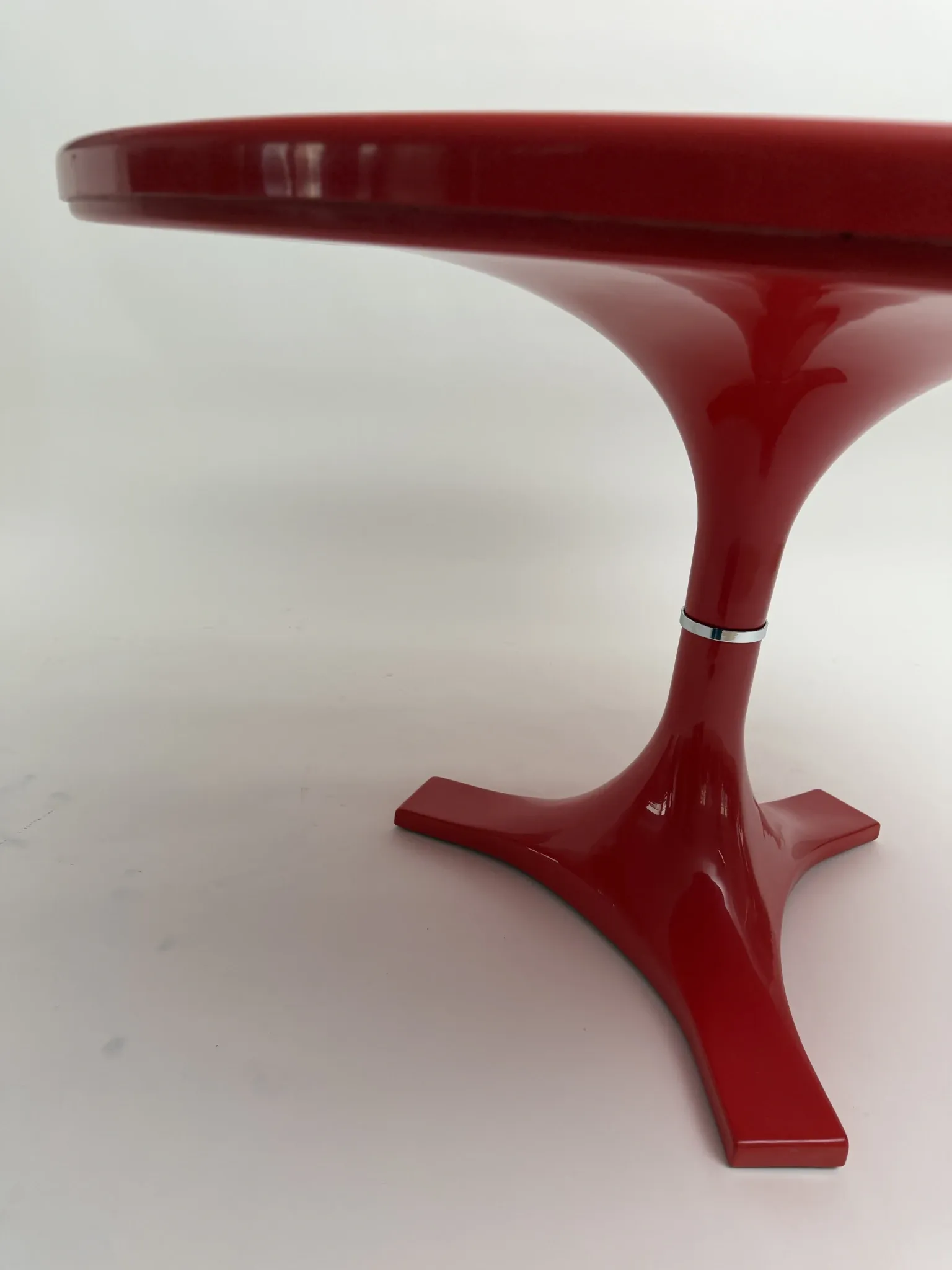 Red '4997' Dining Table by Gardella & Castelli for Kartell, Italy, 1970