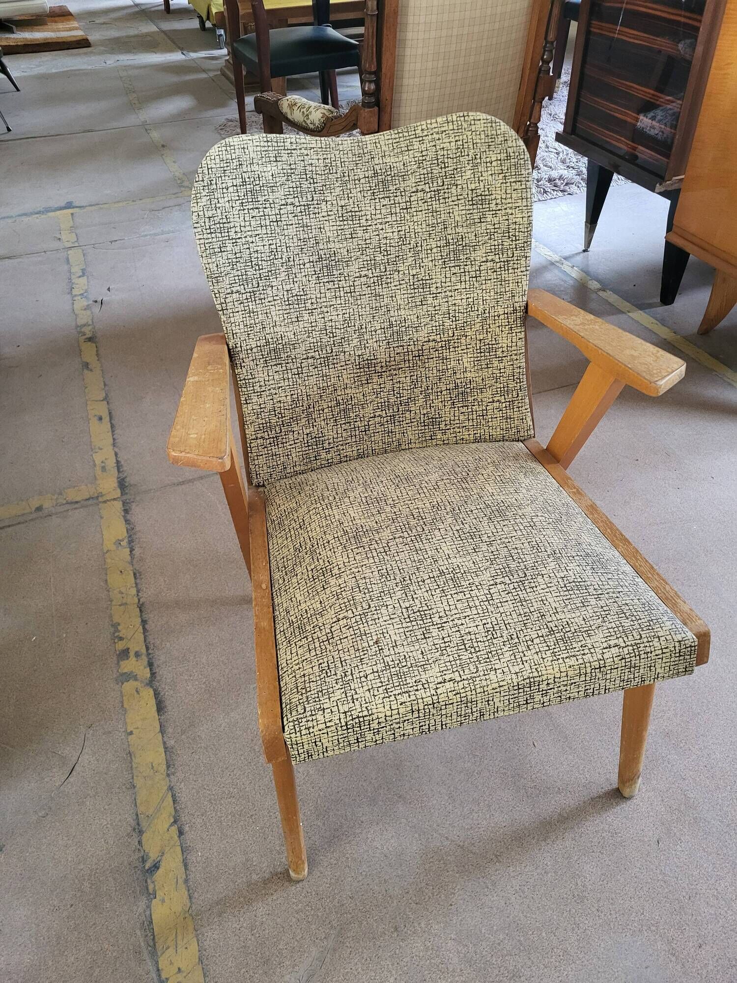 Fauteuil vintage scandinave en bois et tissu