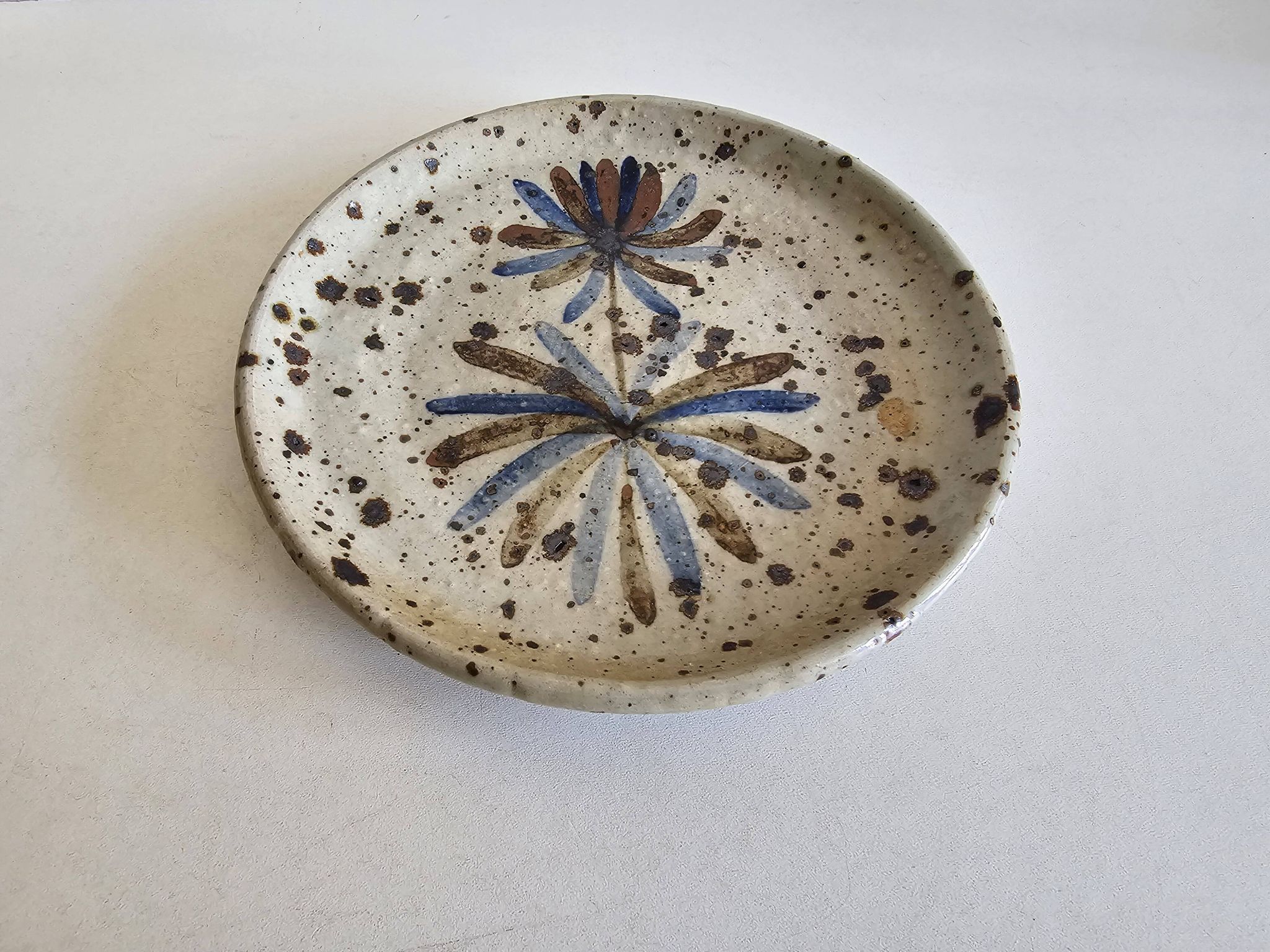 Ceramic plate in the style of Suzanne Dauliach - Gustave Reynaud