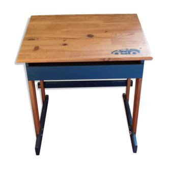 School desk