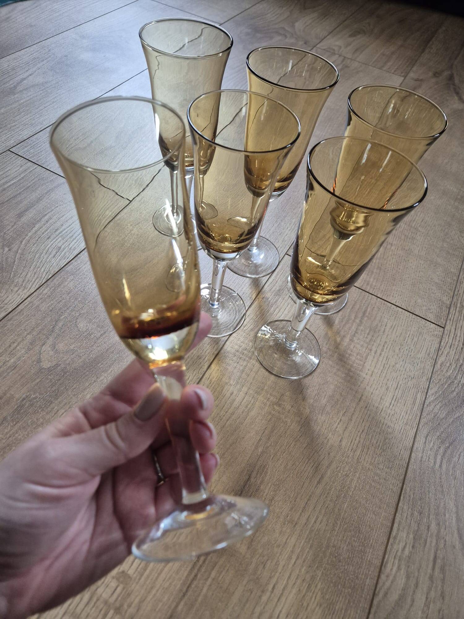 Yellow champagne flutes