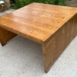 Ensemble table basse et 4 tabourets les arcs 1800 sélectionnés par  Charlotte Perriand
