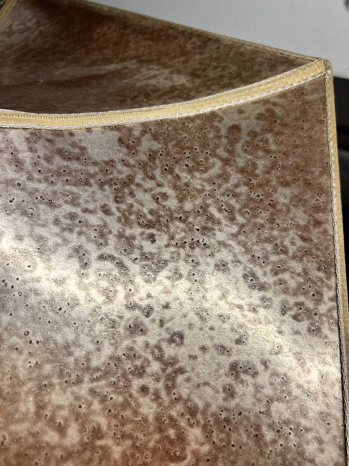 Large pagoda chandelier from the 70s