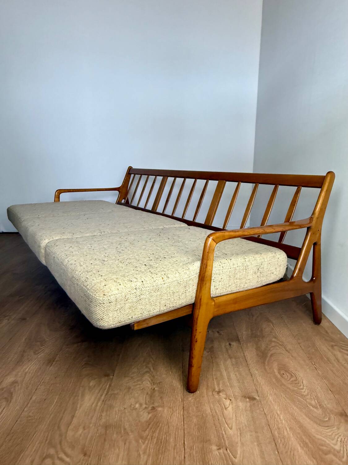 Vintage 80s Scandinavian sofa – D-BED convertible into a bed