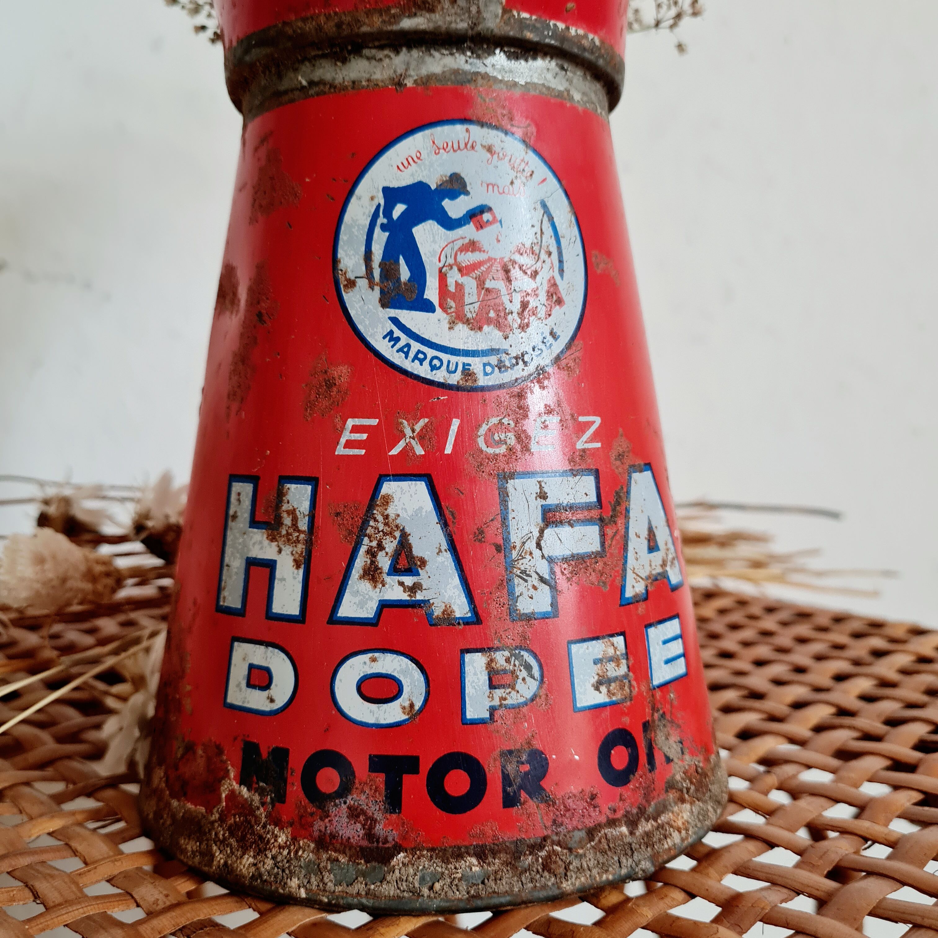 Red metal canister pot