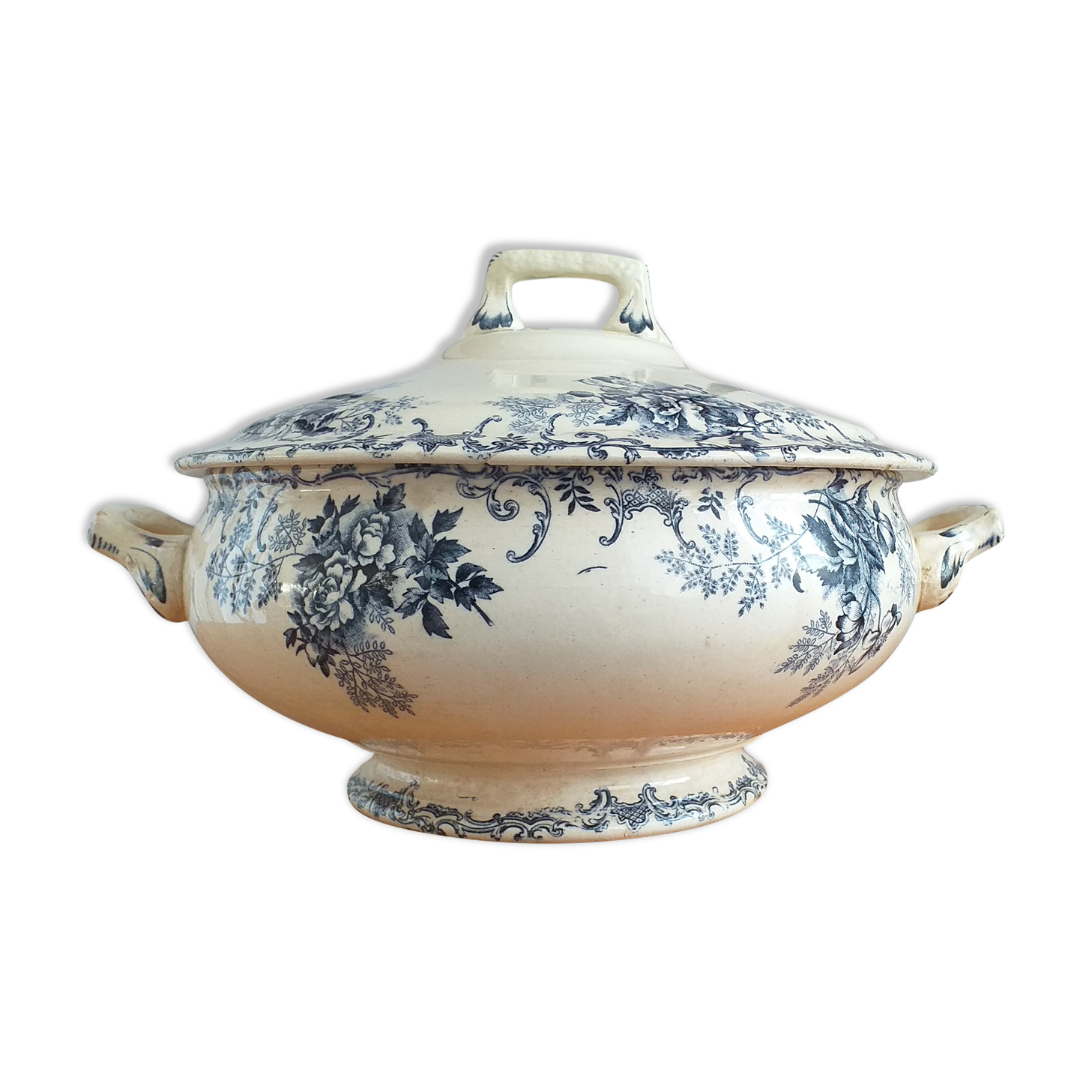 Porcelain soup pot iron earth H. Boulenger model Floréal