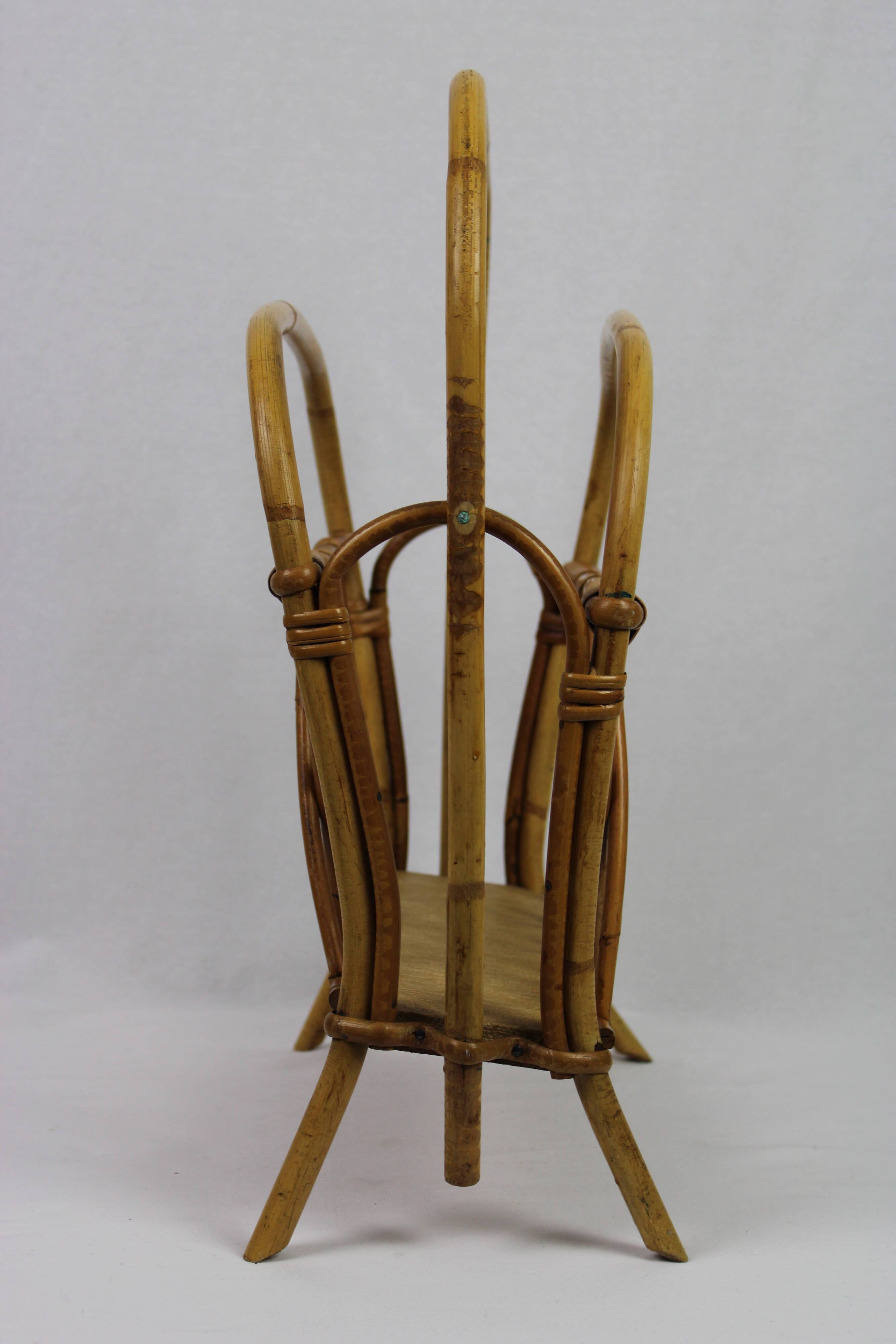 Rattan magazine holder