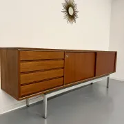 Large sideboard 1960s design Pieter De Bruyne V-Form vintage